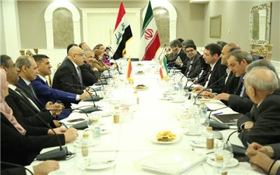 وزیر صنعت، معدن و تجارت تاکید کرد : اجرای توافقات مشترک ایران و عراق منجر به رونق تولید و توسعه صادرات می‌شود