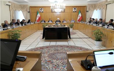 دکتر روحانی در جلسه هیات دولت: اقدام انگلیس در توقیف نفتکش ایرانی به نیابت از گروه «ب»، بسیار سخیف و غلط بود