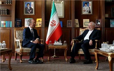 ظریف در دیدار نماینده ویژه دبیرکل سازمان ملل در امور سوریه: تهران همواره مشوق تماس‌های دمشق و سازمان ملل بوده است