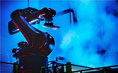 کارخانه‌های رباتیک "آدیداس" در آسیا تاسیس می‌شوند