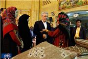 بازدید مونسان از نمایشگاه آثار زنان ترکمن