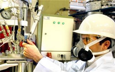 تولید آزمایشگاهی افزایه‌ حفاری با کاربرد در صنایع نفت و دارویی