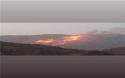 کوه  خاییز آتش  گرفته  است