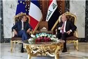 رئیس جمهور فرانسه، برای شرکت در نشست بغداد جمعه پنجم شهریور وارد فرودگاه بین المللی پایتخت عراق شد.