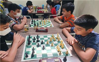 مسابقات شطرنج رده سنی زیر 16 سال انجمن نابینایان در دزفول برگزار شد