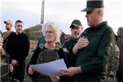 وزیر دفاع آلمان در سفر غیرمنتظره به اوکراین، قول ارسال تسلیحات بیشتر داد