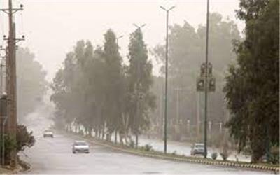 مدیرکل هواشناسی خوزستان از کاهش دید افقی در برخی شهرها در پی وقوع گرد و غبار خبر داد.