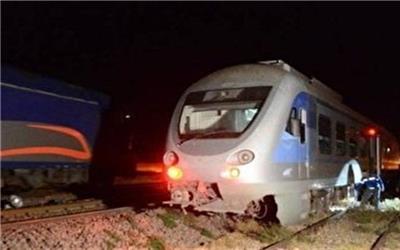 ماجرای حبس 400 مسافر قطار قم - مشهد در نزدیکی فریمان (22 دی ماه 1401)