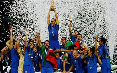 سال های تلخ قهرمان چهار دوره جام جهانی