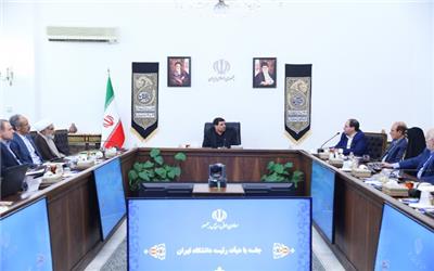 مخبر در دیدار هیئت رئیسه دانشگاه تهران: دانشگاه تهران باید پیشران دانشگاه‌ها در ارتباط با مسائل اجرایی کشور باشد